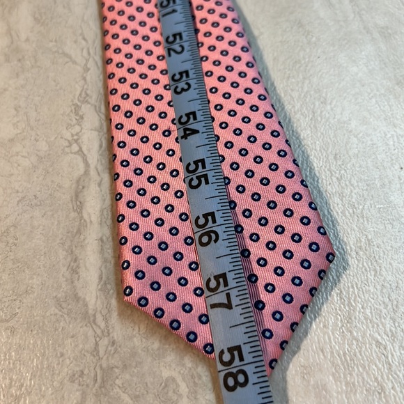 CHAPS Navy/Pink Neck Tie Classic or Casual 3”, 58”. - Picture 5 of 7